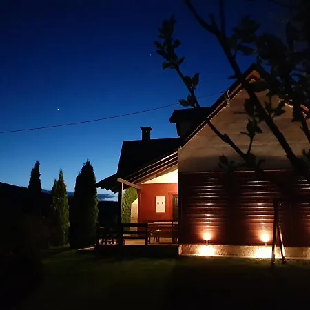 Apartment Hill House