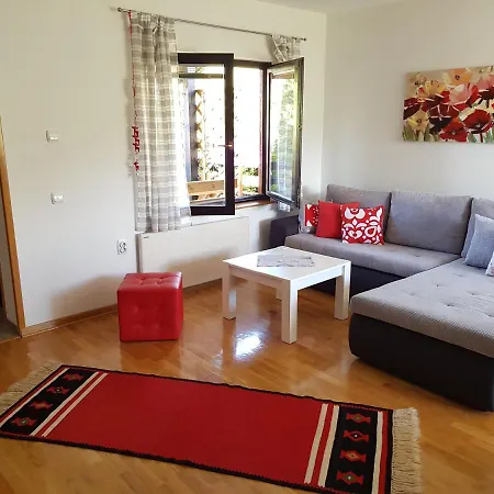 Hill House * Zlatibor